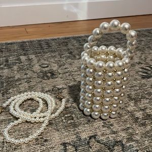 Pearl bucket bag